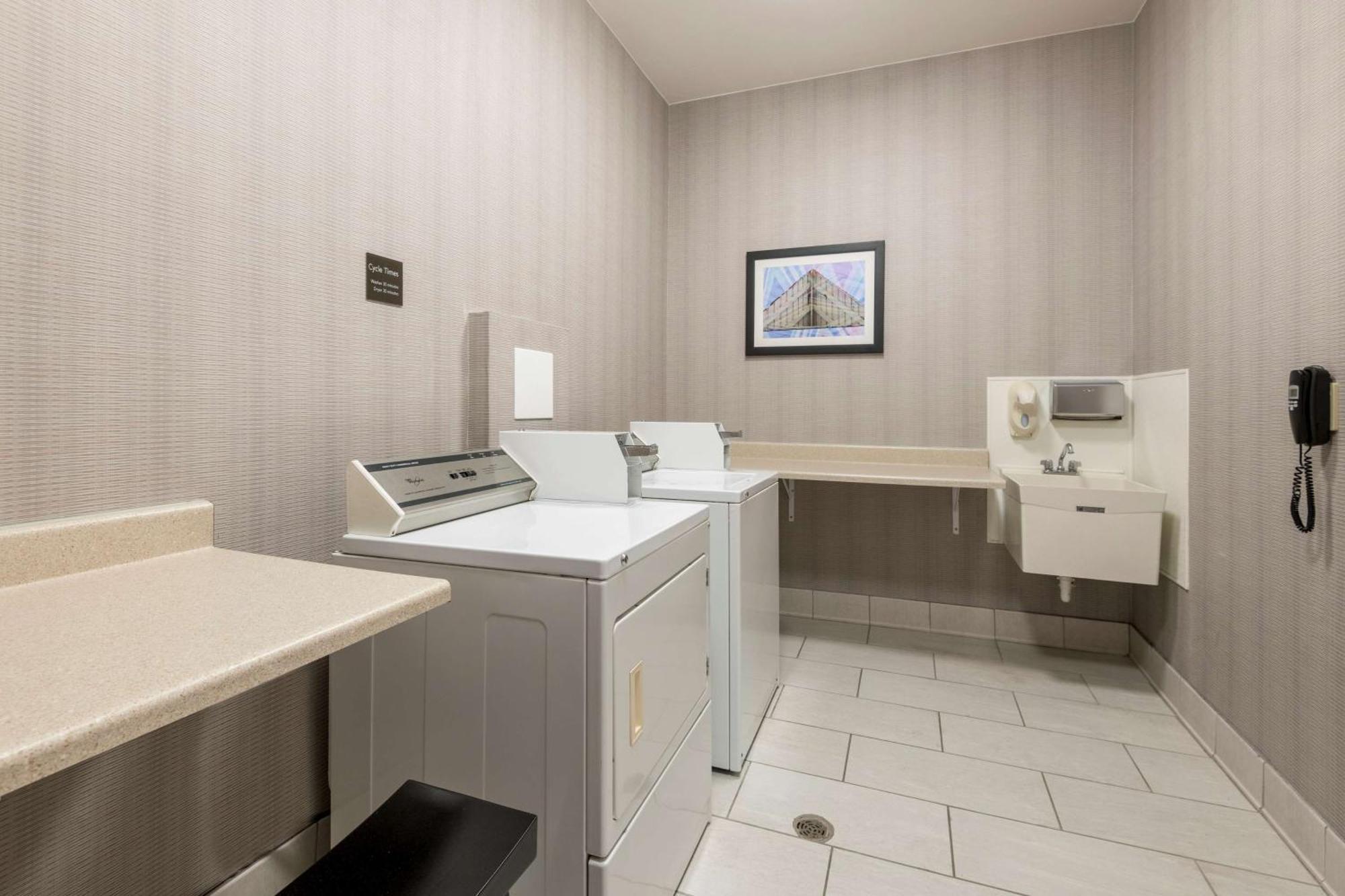 Homewood Suites By Hilton Mount Laurel Exterior photo